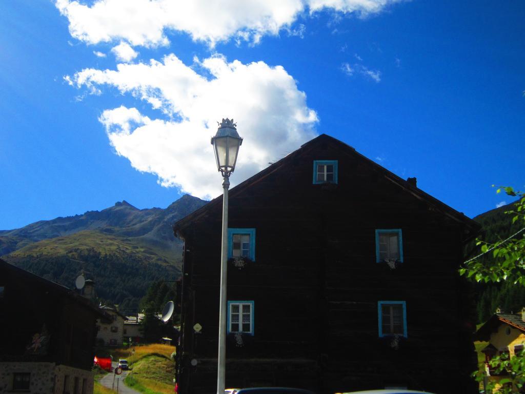 Casa Canton Livigno Habitación foto